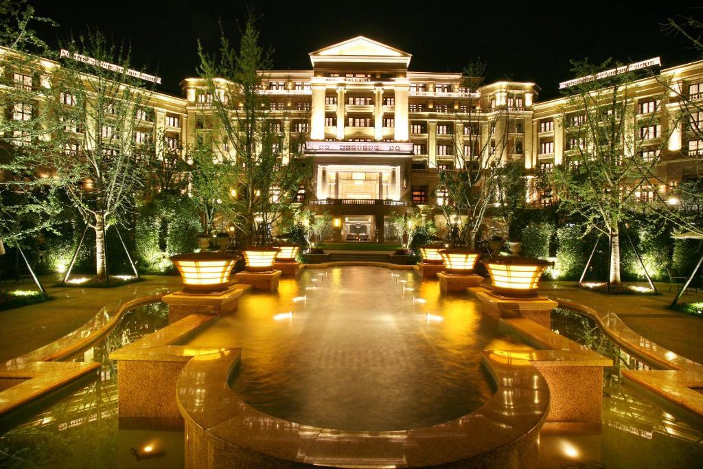 Landison Green Town Hotel Xinchang Eksteriør bilde