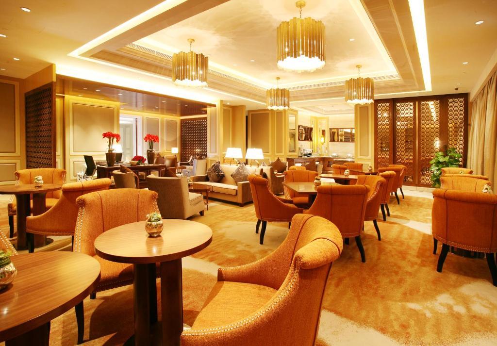 Landison Green Town Hotel Xinchang Eksteriør bilde